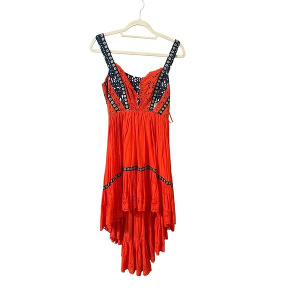Free People Bossa Nova Eyelet Boho Hi-Low Maxi Dress Red Sz 4 NWOT rare - Picture 4 of 15